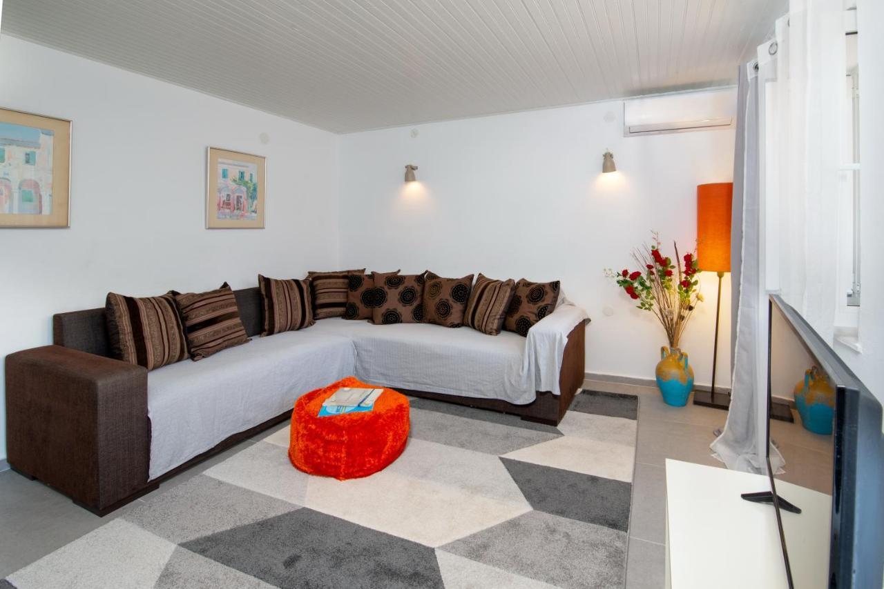 Garden Home Γάιος Εξωτερικό φωτογραφία